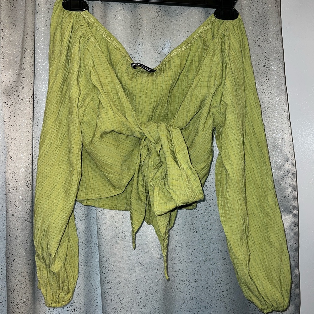 Green shorts set